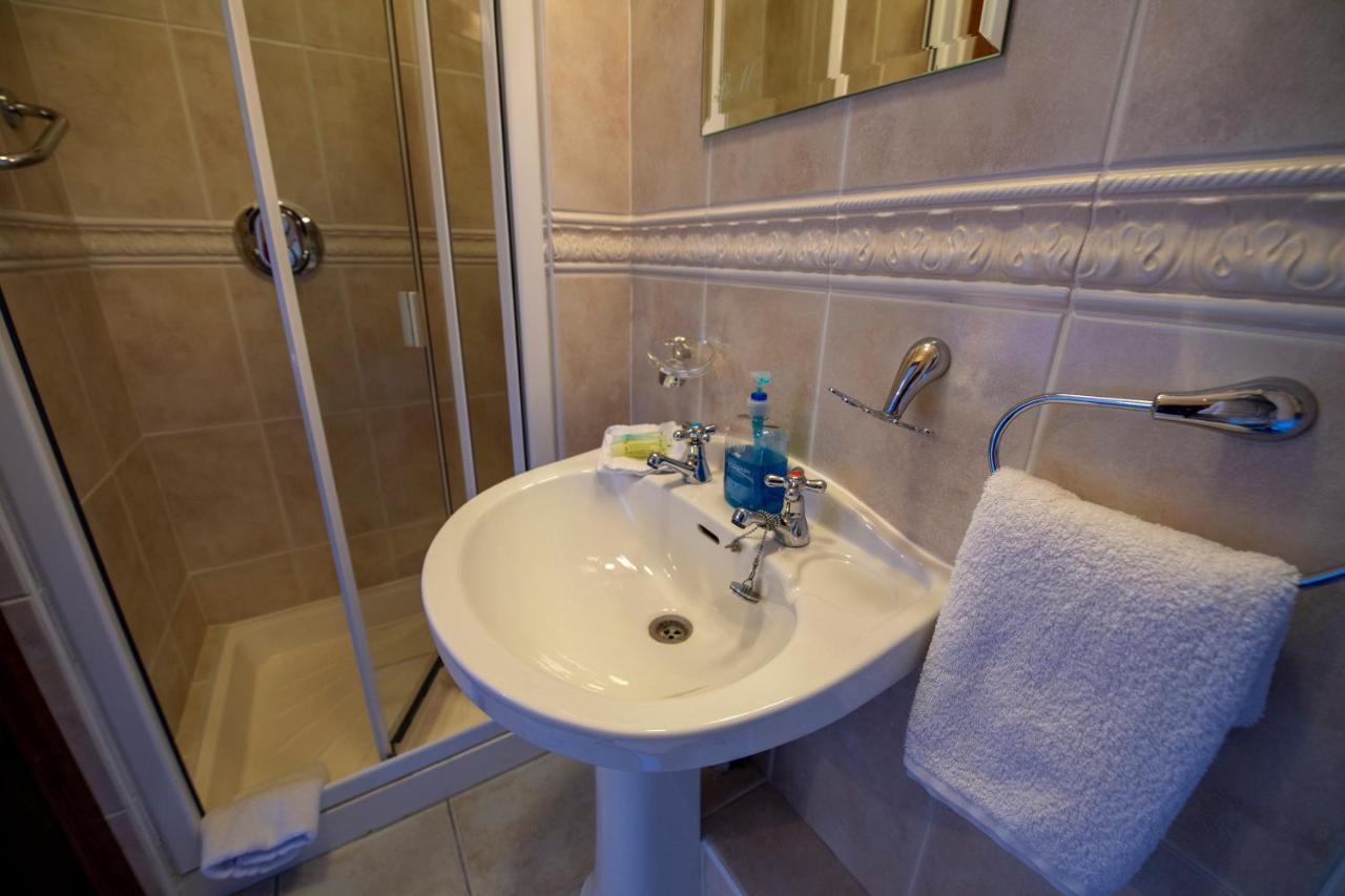 Bunratty Meadows Bed & Breakfast Экстерьер фото
