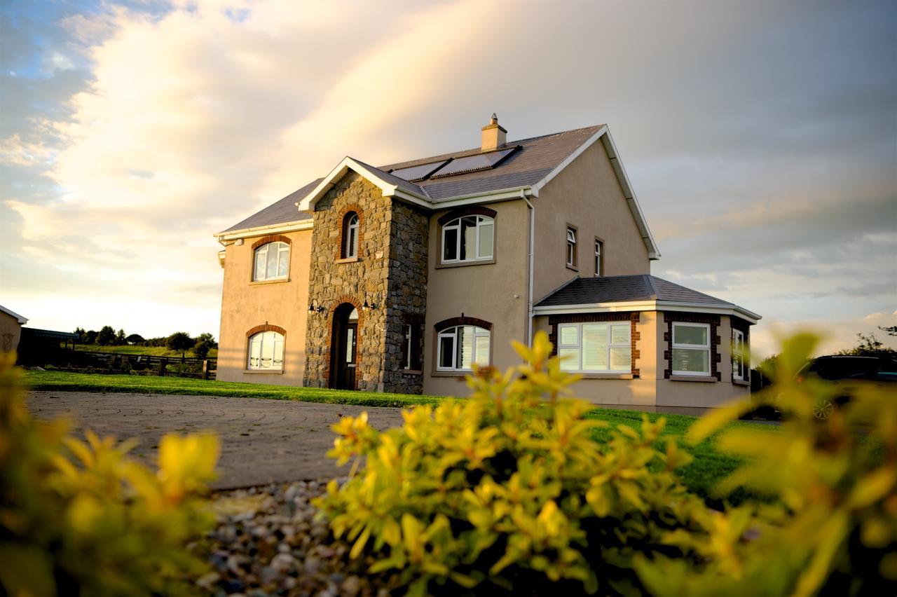 Bunratty Meadows Bed & Breakfast Экстерьер фото